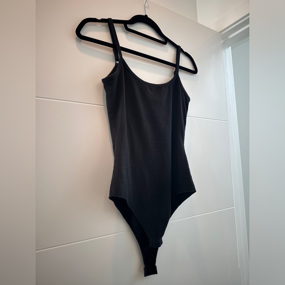 LNA black bodysuit adjustable straps scoop neck form fitting versatile fall XS - Picture 8 of 13